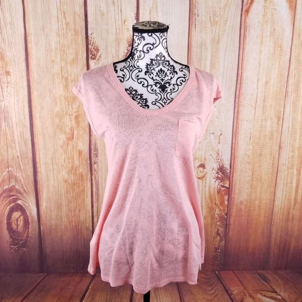 Tommy Bahama Light Pink 1-Pocket Sleeveless Shirt